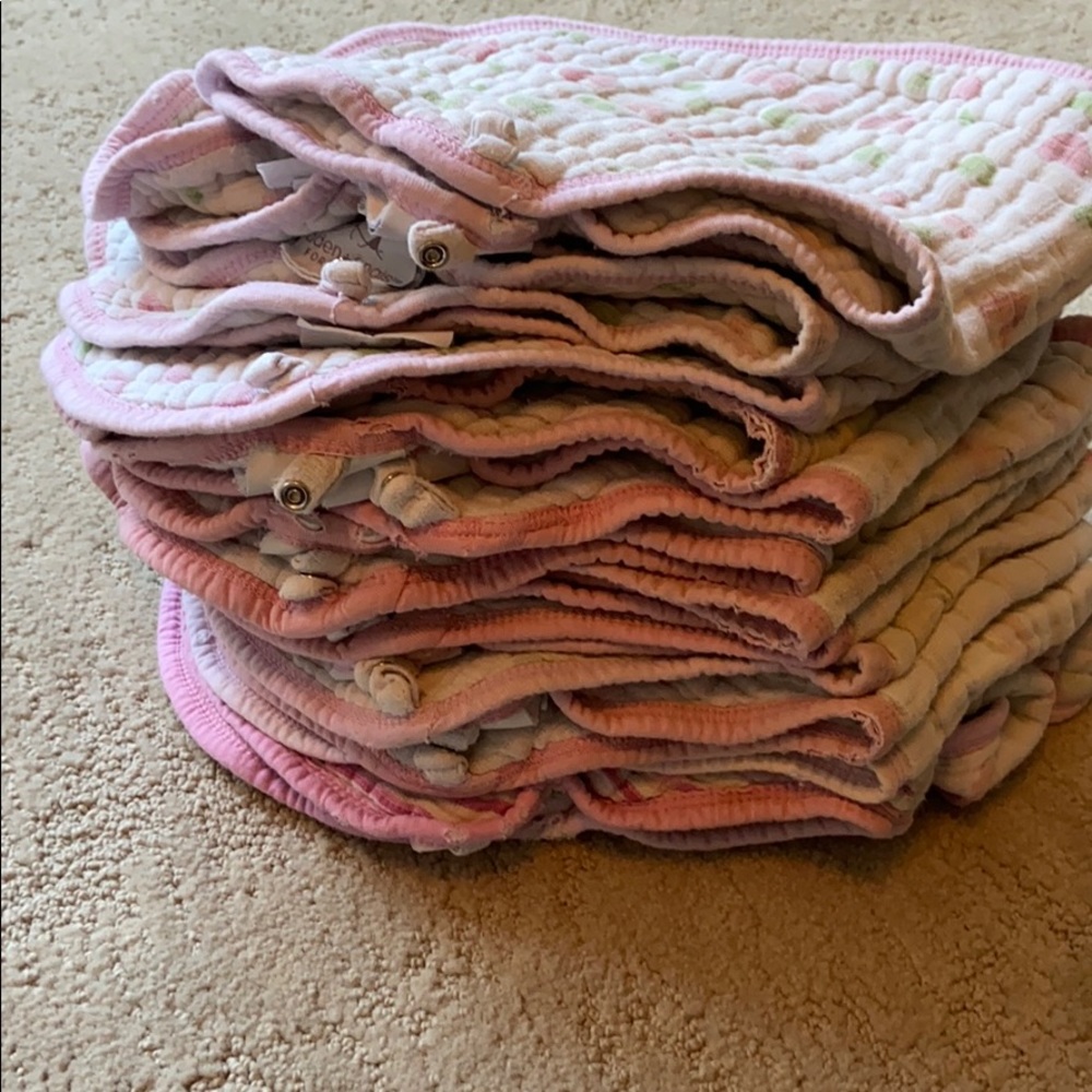 Burpy Bibs - Picture 2 of 8